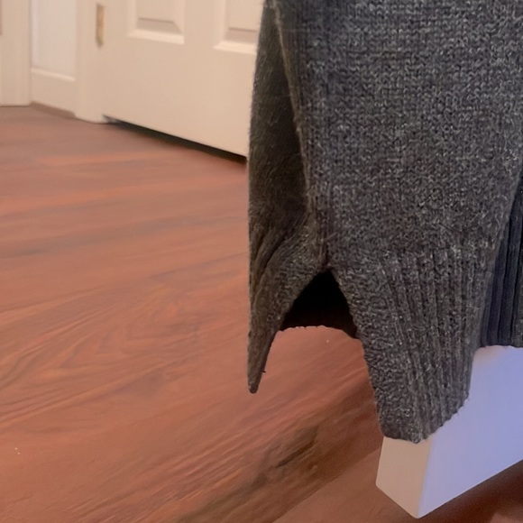 Charter Club grey christmas sweater M - Picture 4 of 4